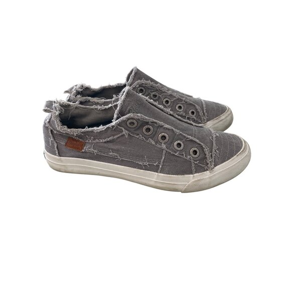 Blowfish Malibu Sneakers Size 6 Canvas Slip On Gray Distressed Frayed Comfort - Picture 2 of 10